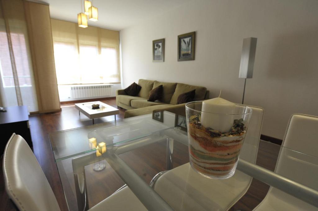 Apartamentos Turisticos Veladiez La Lastrilla Zimmer foto